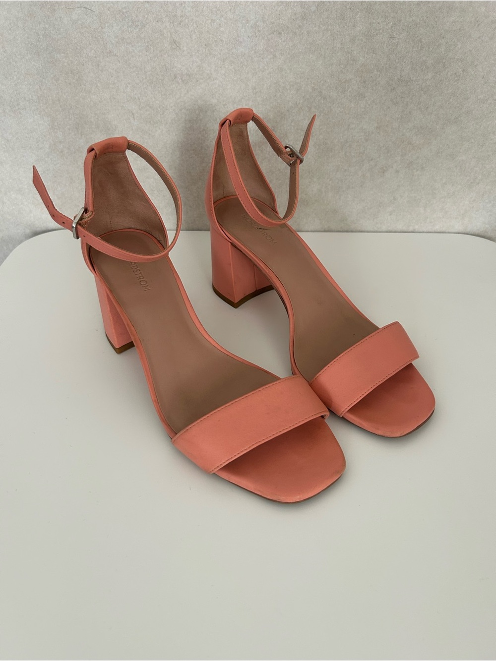 Nordstrom Nolanna Lea Sandals Block Heel Leather Upper Shoes Size 7 Coral Pink